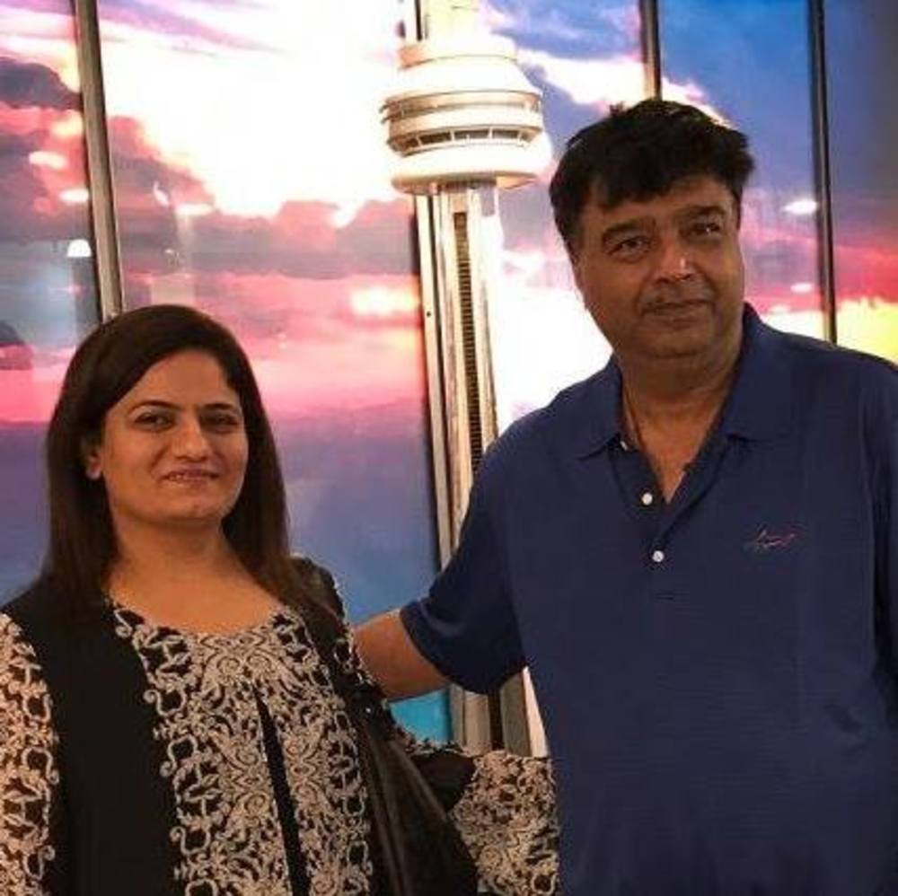 Meet your Posher, Salima